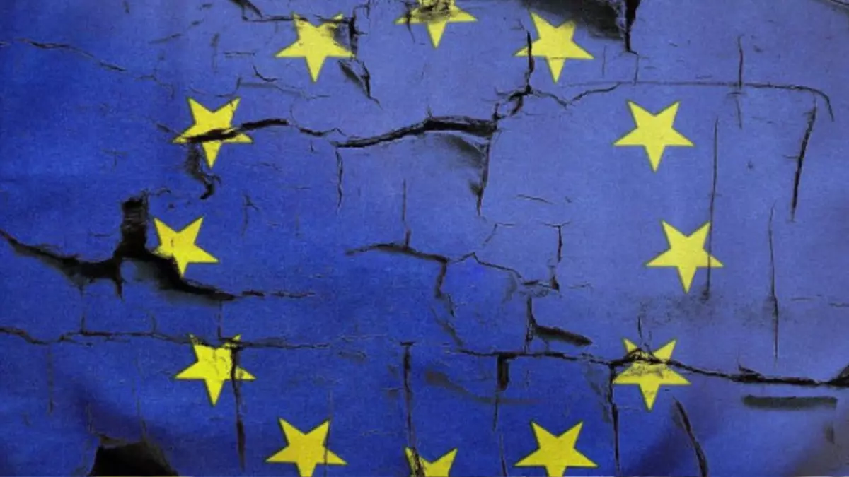 Symbolbild EU-Flagge mit Rissen. Pixabay License Symbolbild EU-Flagge mit Rissen. Pixabay License